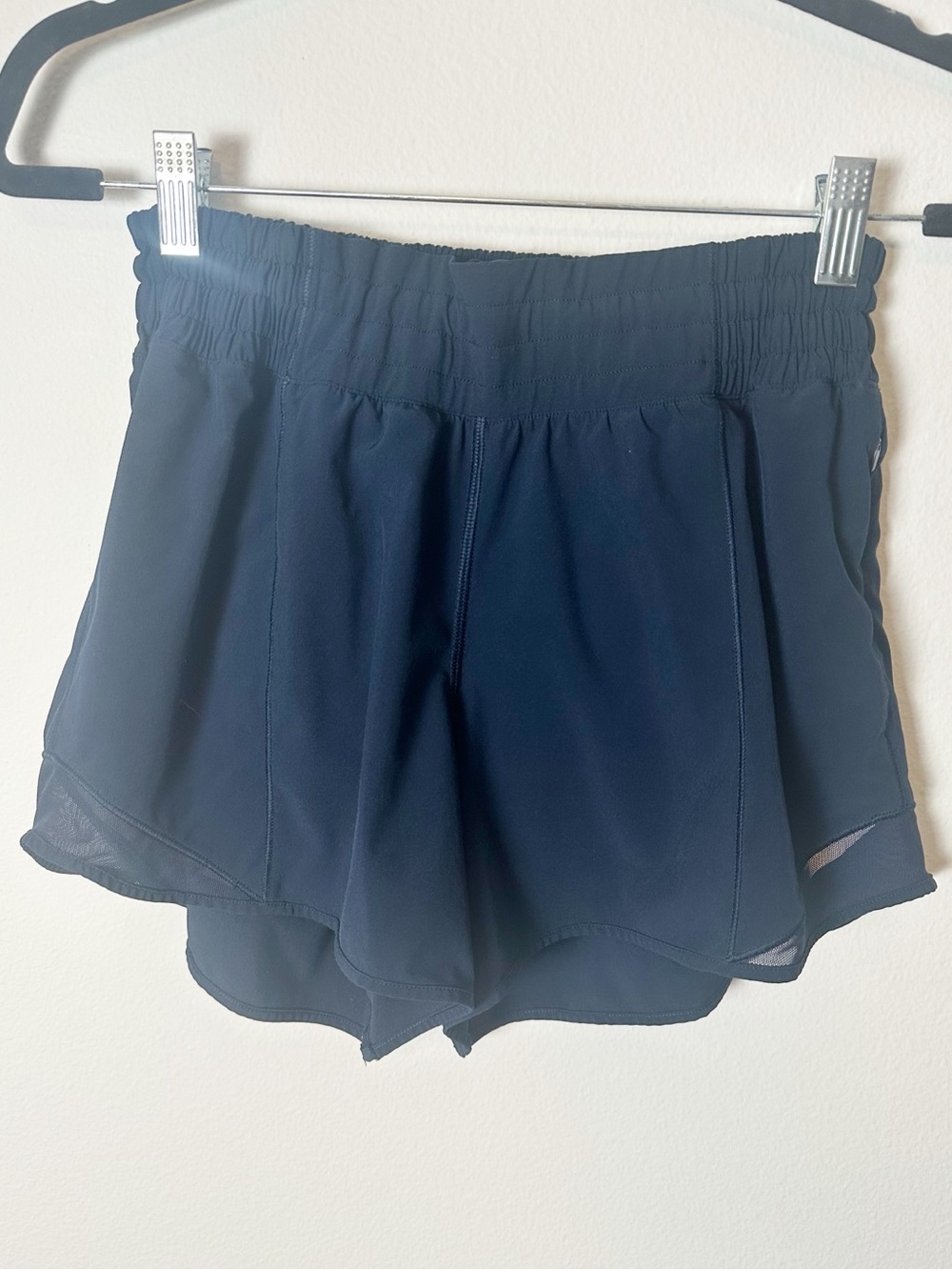 Lululemon Hotty Hot Running Short 4" High Rise Long True Navy Blue 6 Tall - Picture 5 of 11